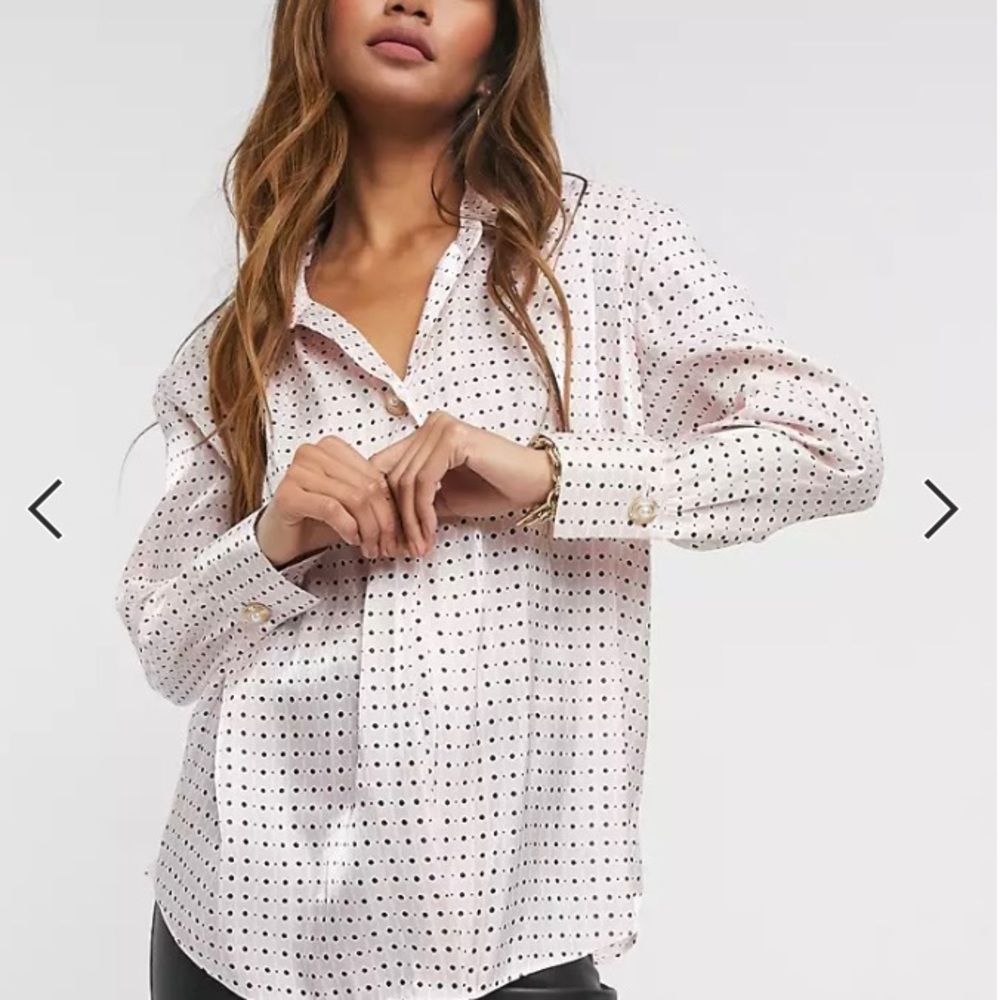 River Island satin shirt in pink geo
Shirt by River Island
